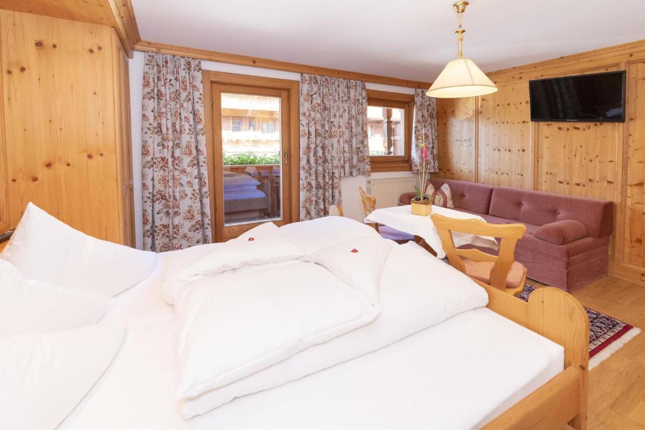 Pension Edelweiss Alpbach Exterior photo